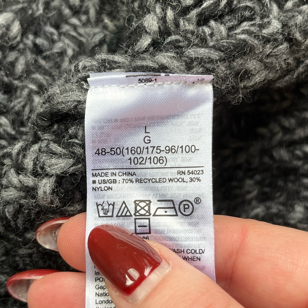 NWT Banana Republic Wool Sweater - Picture 4 of 5